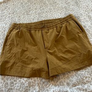 NWOT Old Navy Plus Size Women's 4x BrownShorts 4”
